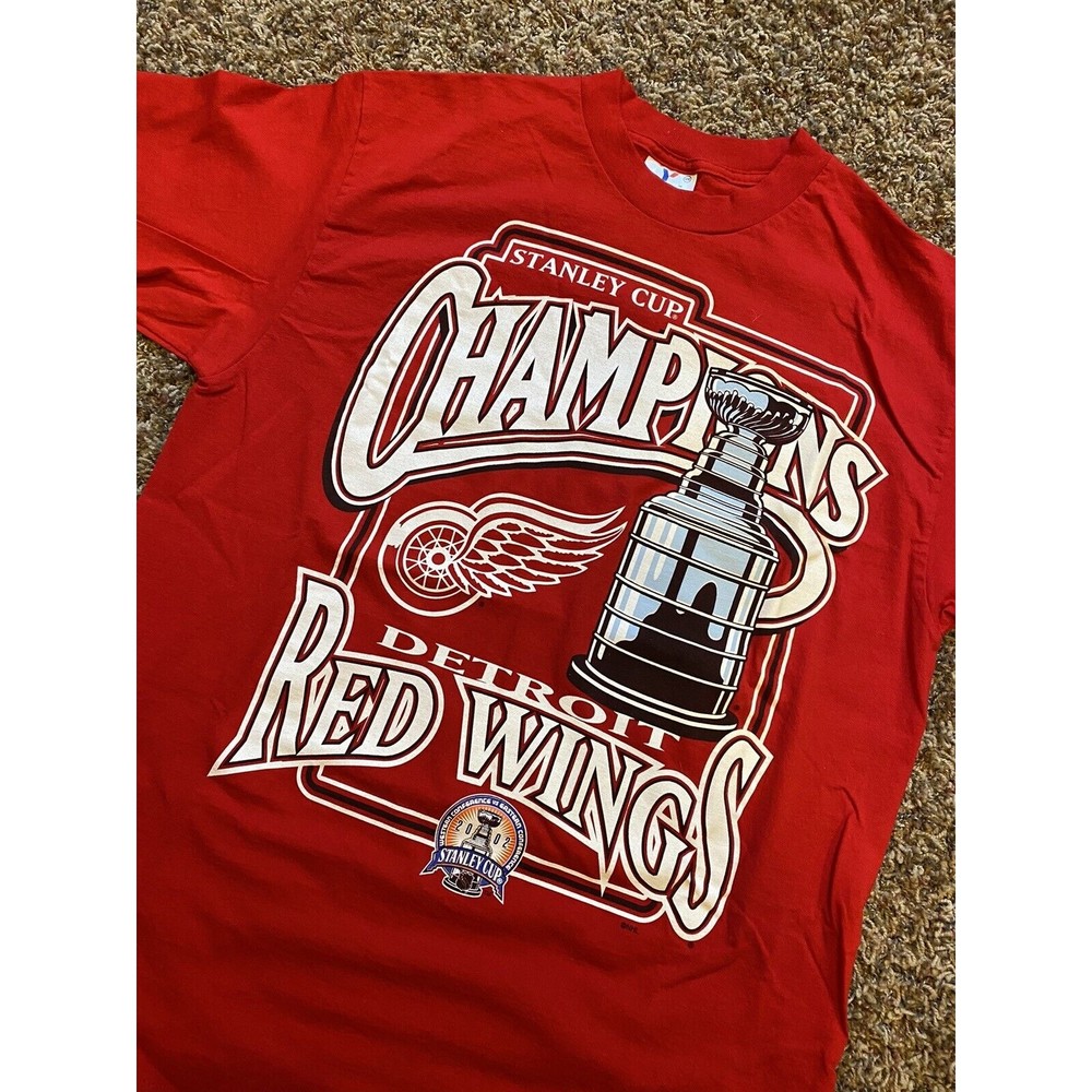 Detroit Red Wings Vintage 2002 Stanley Cup Champions T-Shirt Size Large
